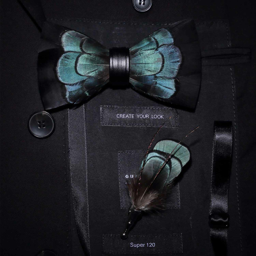 Papillon con piume squisite nere e verdi con spilla da bavero - Adulto - image 0
