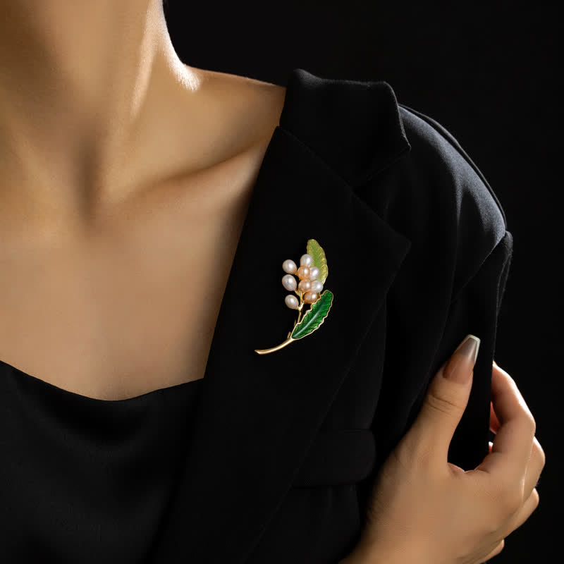 Spilla da donna in perle d'acqua dolce e gelsomino - image 1