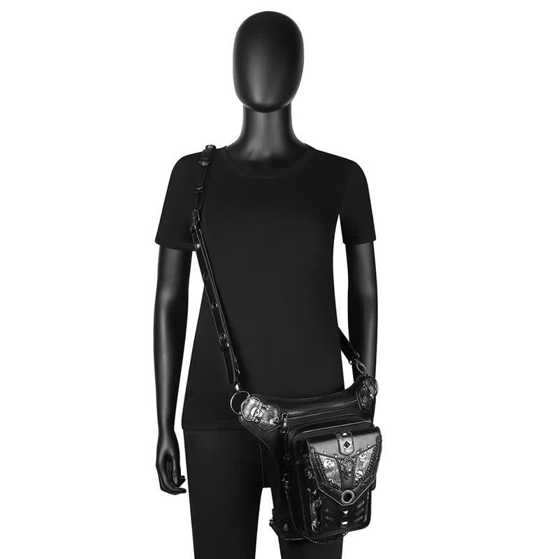 Borsa da gamba con catena Steampunk e decorazione a borchie con teschio - image 11