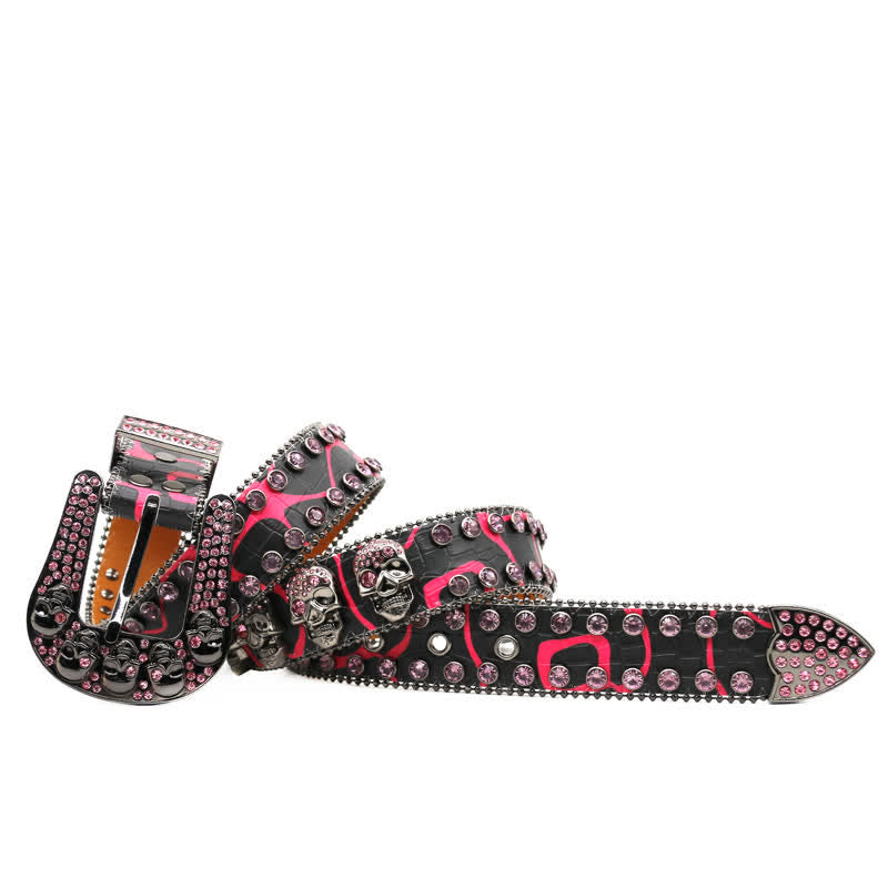 Cintura in pelle con rivetti in strass e design intarsiato con teschio - image 1