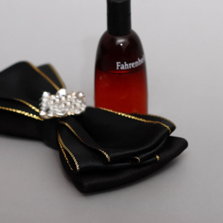 Papillon da uomo con bordo dorato e fiore di strass - image 3