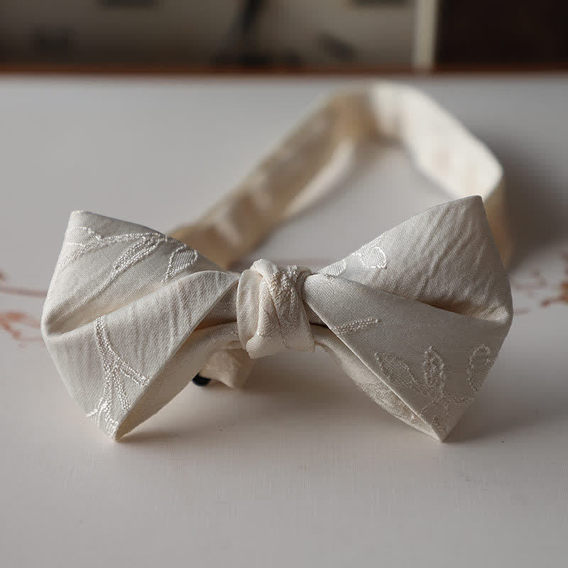Papillon elegante da uomo in tinta unita bianco avorio - Stile n. 3 - image 6