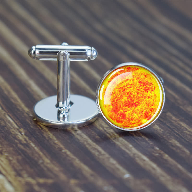 Gemelli da uomo con pianeta del sistema solare dell'universo - Sole - image 6