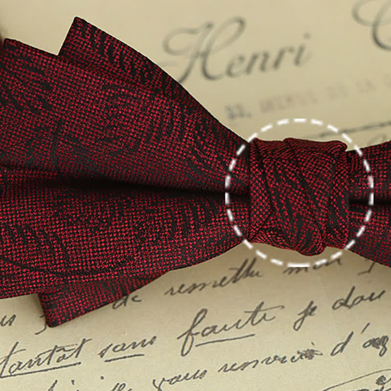 Set di 2 fazzoletti con papillon e motivo floreale bordeaux da uomo - image 2