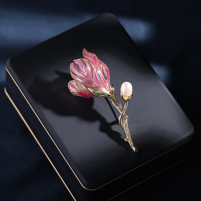 Spilla da donna a forma di fiore di magnolia in smalto - image 4