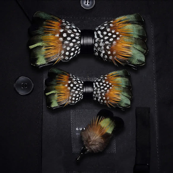 Papillon vintage con piume verde foresta e arancione con spilla da bavero - Set Genitore-Figlio - image 6