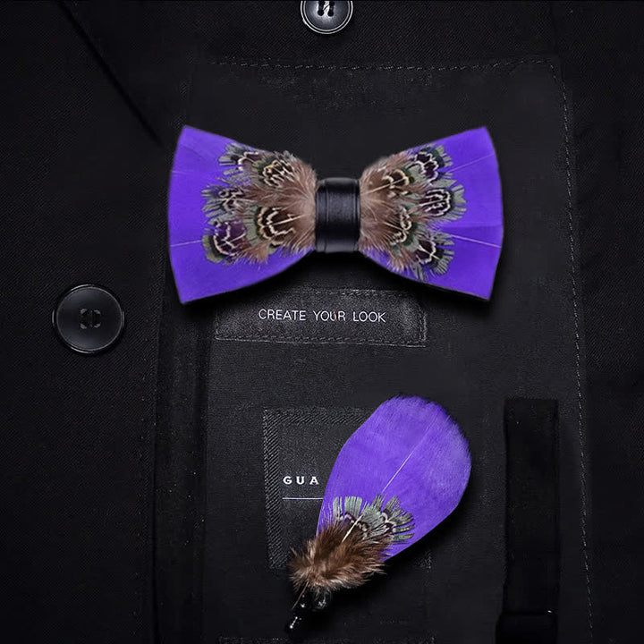 Grazioso papillon con piume di fagiano viola e spilla da bavero - Ragazzo - image 2