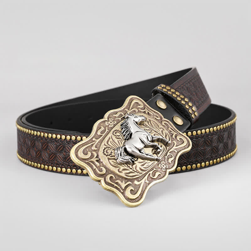 Cintura in pelle marrone scuro con rivetti a forma di cavallo da corsa - image 1