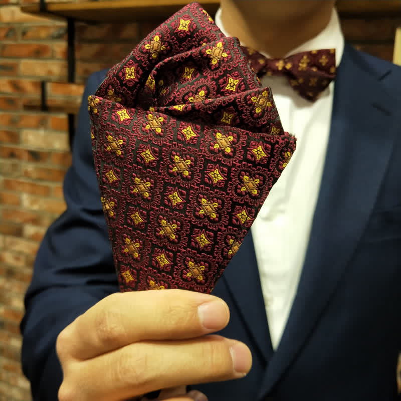 Papillon oversize a punta con ricamo rosso scuro e oro da uomo - image 10