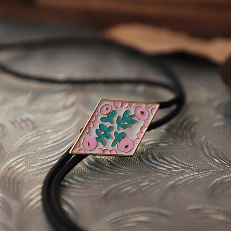 Cravatta Bolo con piccolo fiore colorato e rombo retrò - image 8