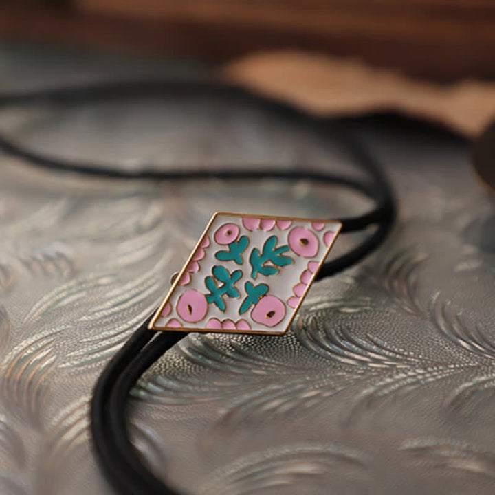 Cravatta Bolo con piccolo fiore colorato e rombo retrò - image 8