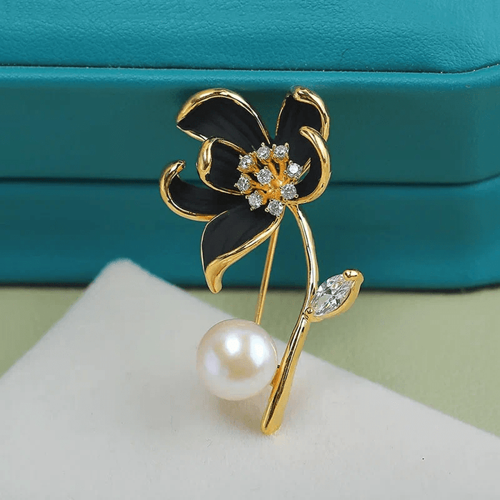 Spilla classica da donna con perle finte a forma di fiore di loto - Nero - image 3
