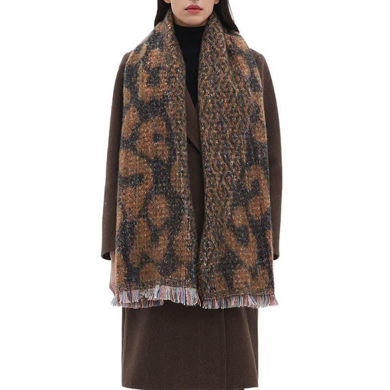 Sciarpa corta con frange e stampa leopardata unisex - image 4