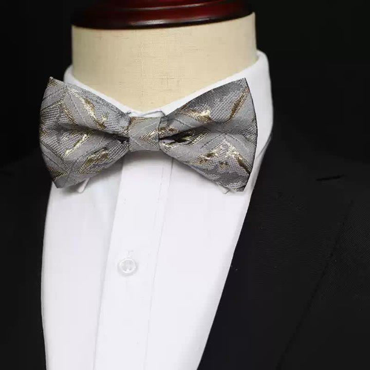 Papillon da uomo in jacquard oro delicato e senza tempo - image 0