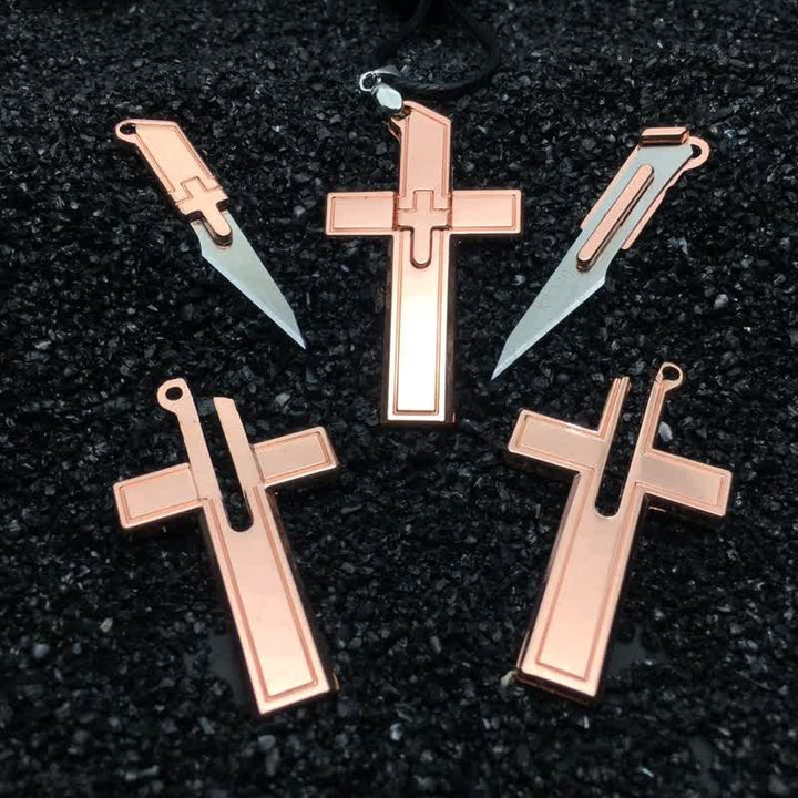 Collana con ciondolo multifunzione a forma di mini croce e coltello nascosto - image 4