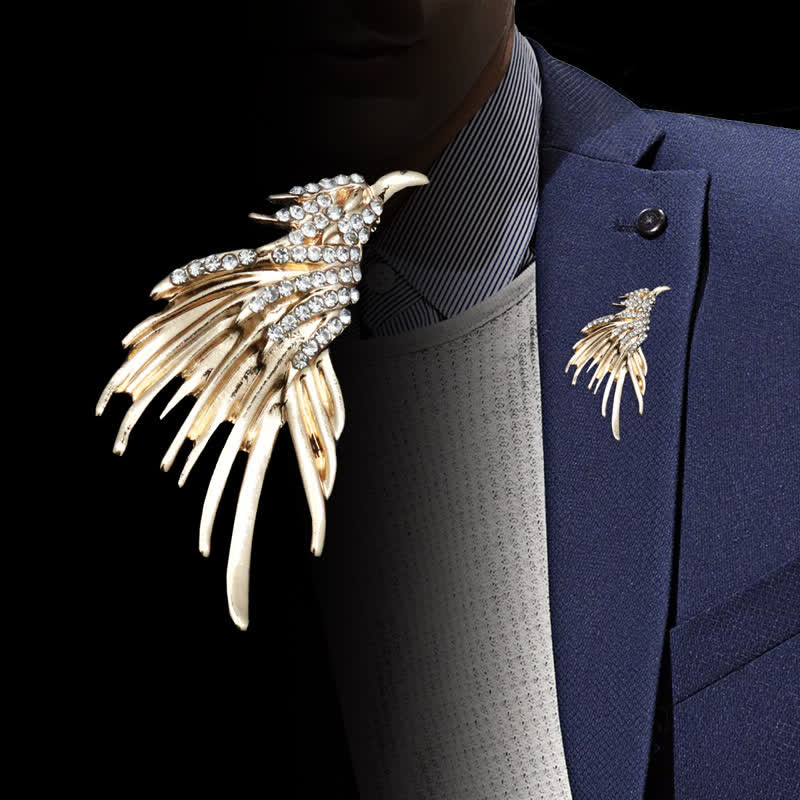 Spilla da uomo con aquila squisita e ali spiegate e strass - image 1