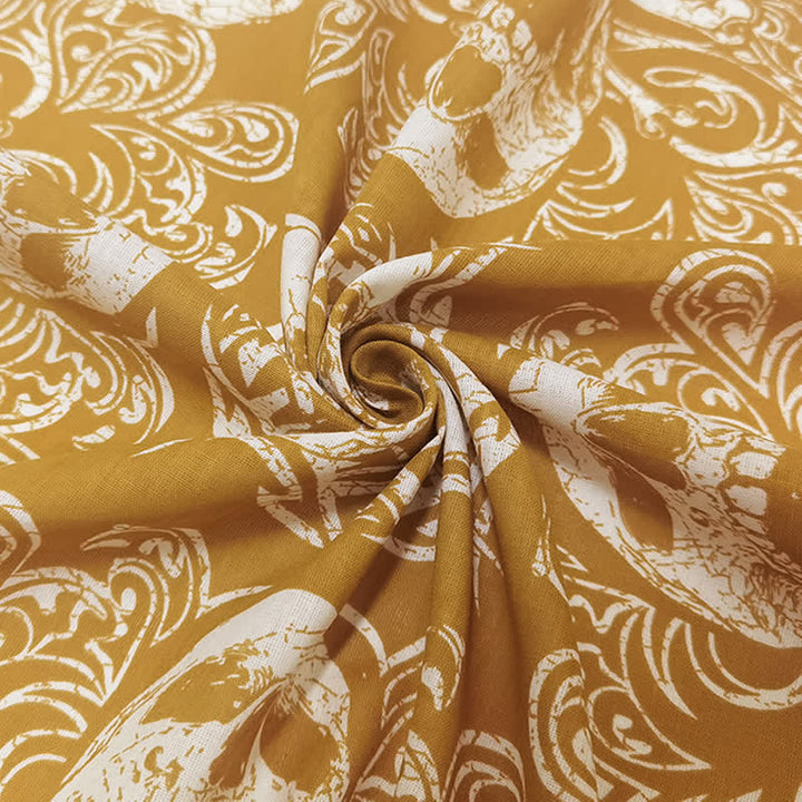 Sciarpa quadrata con stampa di teschio e scheletro pirata giallo e bianco - image 4