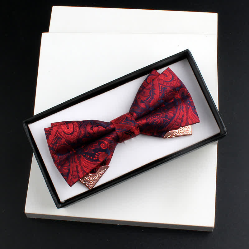 Set di 2 papillon con decorazioni in metallo dorato e motivo Paisley a doppio strato da uomo - Stile n. 1 - Borgogna - Papillon - image 1