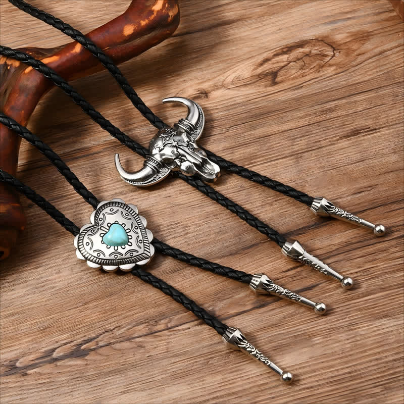 Cravatta Bolo con design turchese in stile western a forma di cuore di toro - image 0
