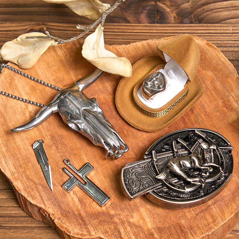 Set di anelli con ciondolo a forma di toro, collana con croce e fibbia per cintura con coltello nascosto a forma di cavallo fai da te - image 2
