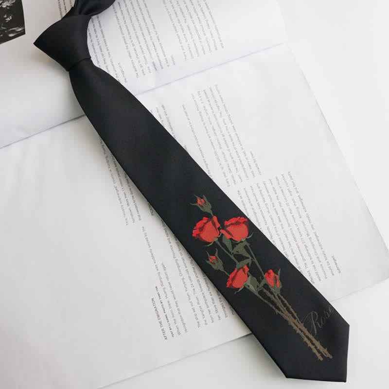 Cravatta da uomo romantica nera con motivo a mazzo di rose rosse - image 1