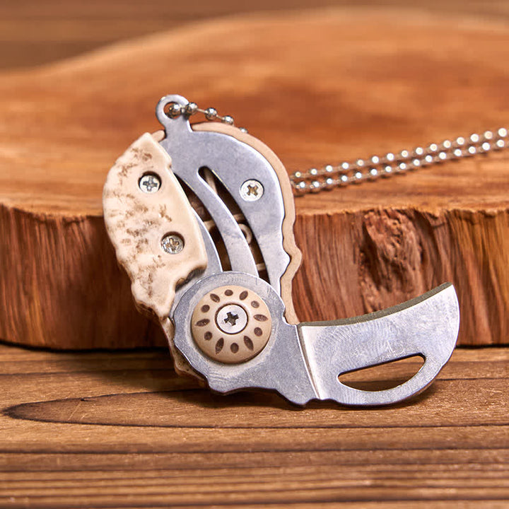 Set di collana con ciondolo a forma di teschio dorato, fibbia per cintura con coltello nascosto fai da te e testa di teschio di toro - image 6