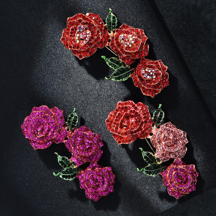 Spilla da donna con tripla bellezza e rose scintillanti in strass - image 0