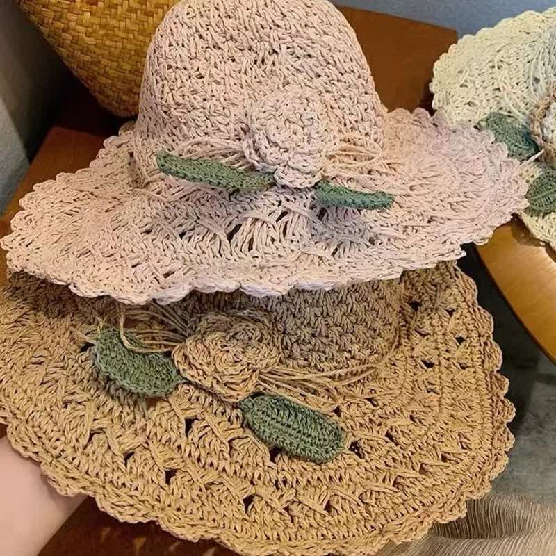 Elegante cappello di paglia pieghevole estivo all'uncinetto con dettagli floreali - image 1