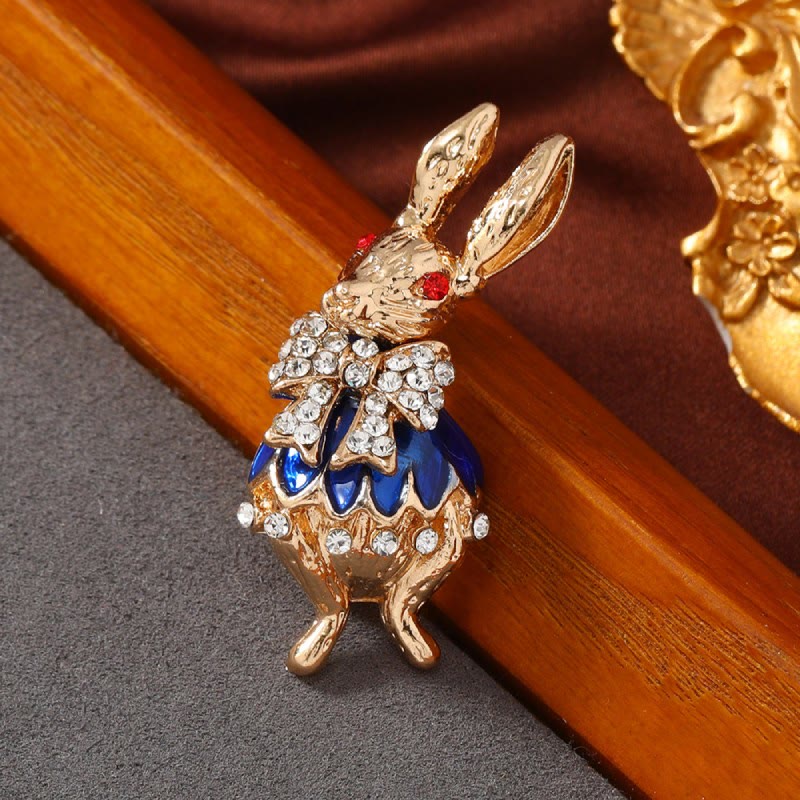 Graziosa spilla a forma di coniglio con strass e smalto, accessori per camicie - image 4