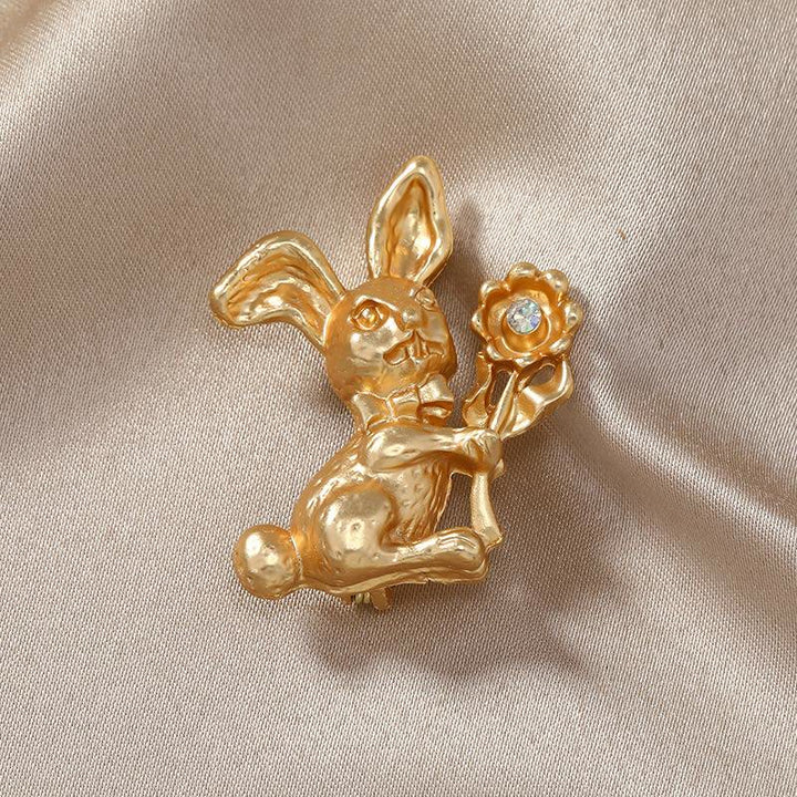 Spilla vintage con coniglio e girasoli, accessori per camicie - Coniglio con girasoli - image 0