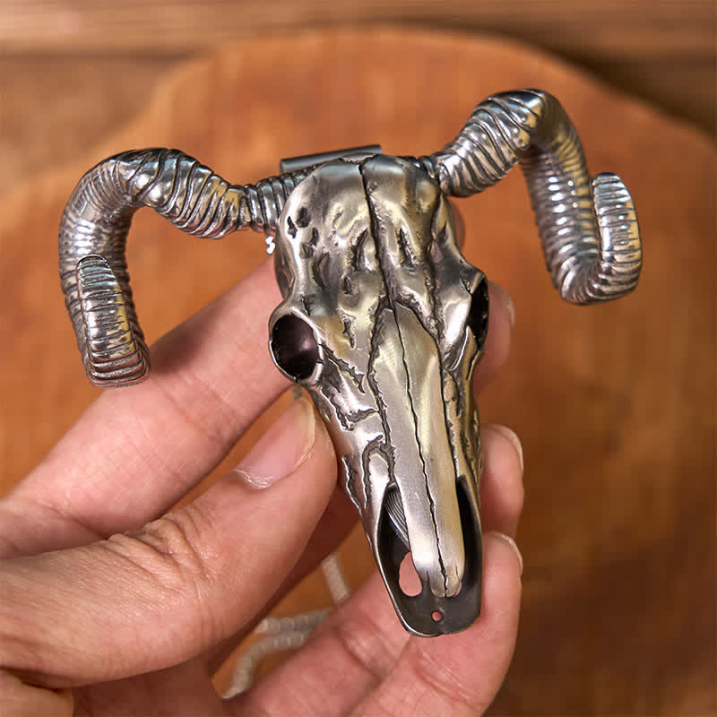 Fibbia per cintura multifunzione con ciondolo a forma di teschio di pecora in argento - image 9