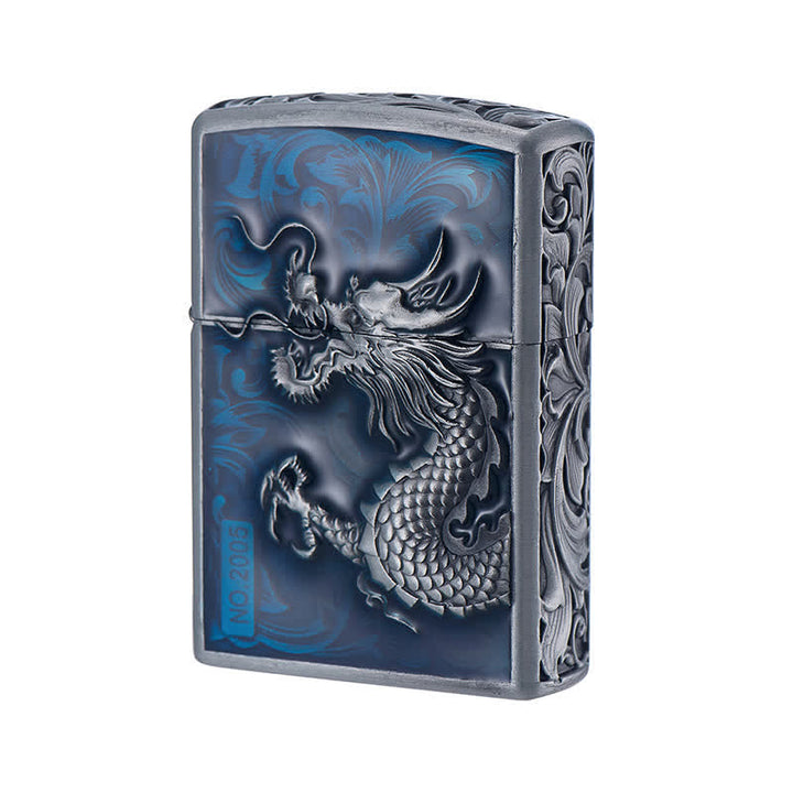 Accendino a cherosene ricaricabile con rilievo del drago intagliato. - Blu - image 0
