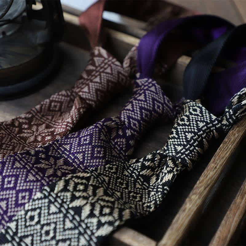 Cravatta lavorata a maglia con motivo vintage in stile britannico da uomo - image 1