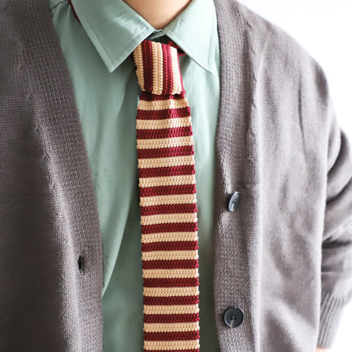 Cravatta lavorata a maglia con motivo vintage in stile britannico da uomo - image 0
