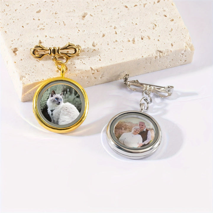 Personalizza la tua spilla con fiocco fotografico, spilla commemorativa in metallo - image 9