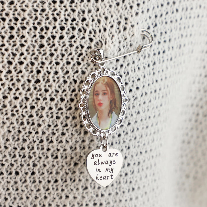 Personalizza la tua spilla fotografica con un caldo regalo di nozze Taxt - image 3