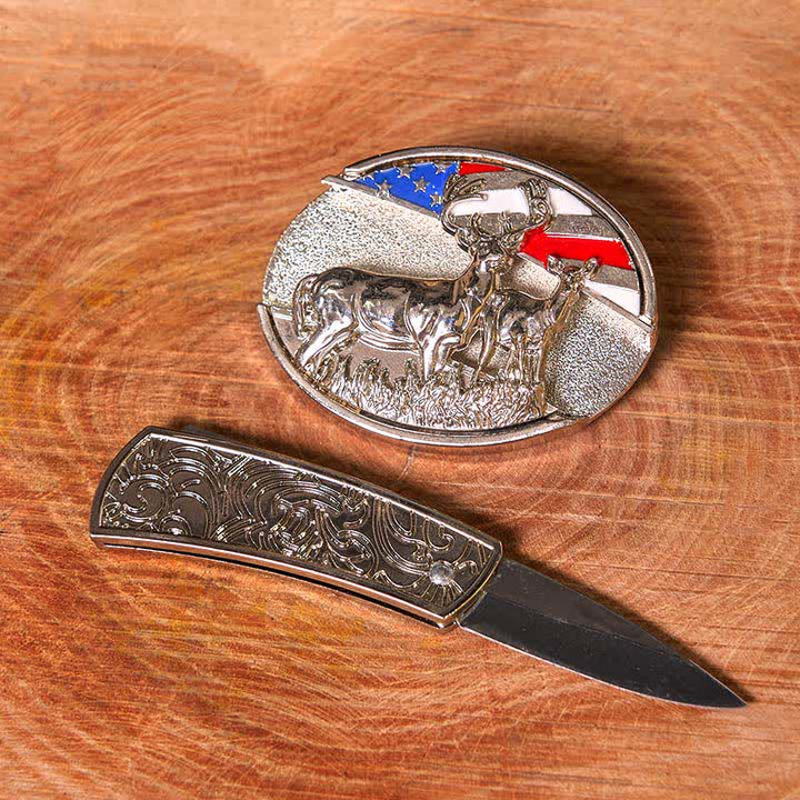 Cintura in pelle fai da te con bandiera USA smaltata e coltello pieghevole nascosto a forma di cervo (in prevendita) - image 2