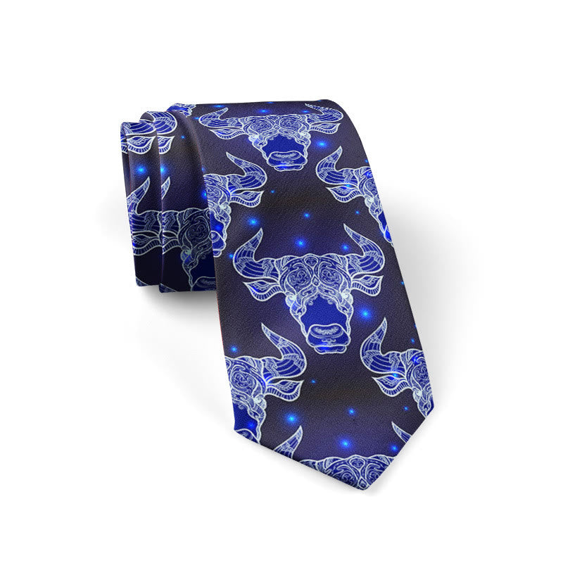 Cravatta da uomo con motivo a testa di toro e stella blu - image 1