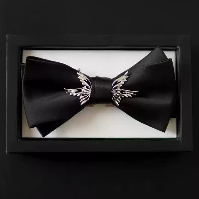 Papillon nero elegante con ali volanti in argento da uomo - image 3