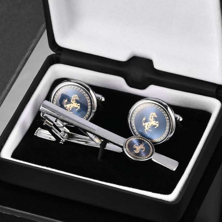 Set di gemelli con fermacravatta a forma di cavallo in corsa per abito da sposa - image 1