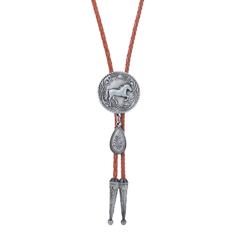 Cravatta Bolo con dettaglio di intaglio del cavallo occidentale e piccolo ciondolo - Marrone - image 3