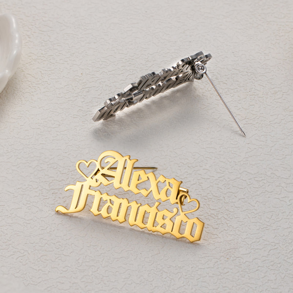 Spilla personalizzata con due nomi in acciaio inossidabile, accessori per abiti - Oro - image 1