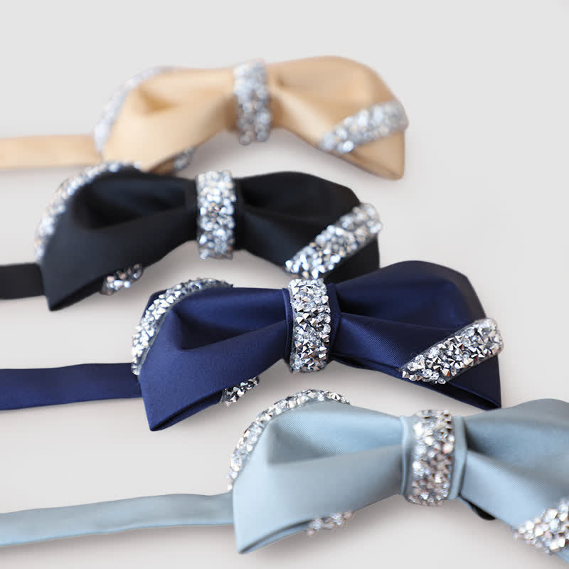 Papillon classico da uomo decorato con strass - image 0