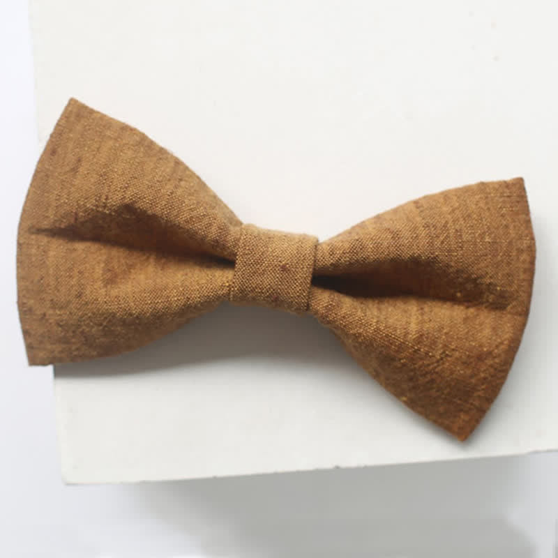 Papillon da uomo in lino tinta unita color oro scuro - image 3