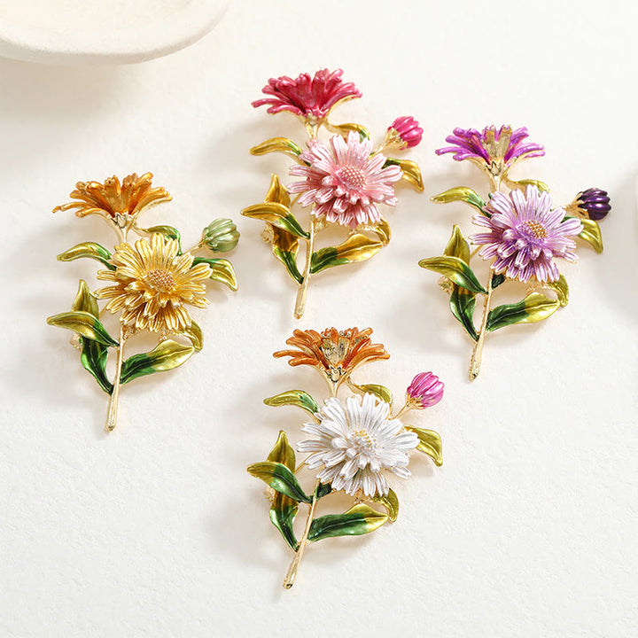 Spilla smaltata con bouquet di margherite da donna - image 1
