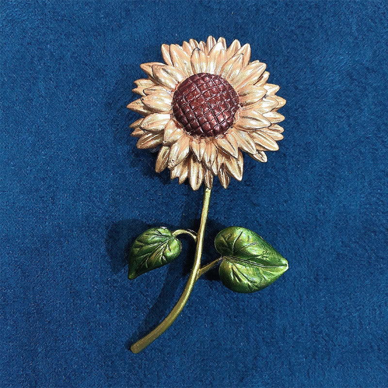 Spilla smaltata a forma di girasole da donna - image 2