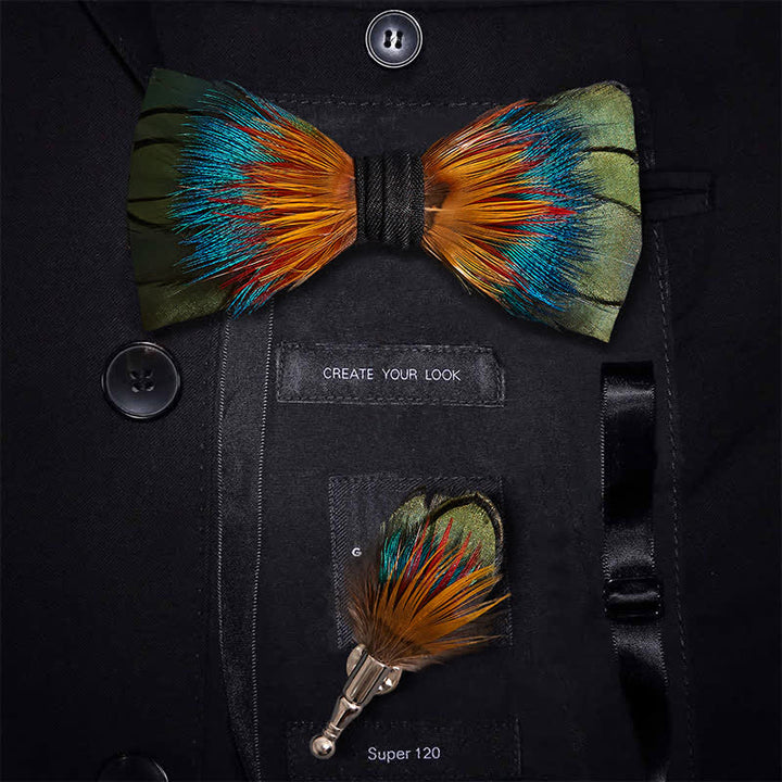 Papillon con piume colorate dello spettro con spilla da bavero - Colorato - image 0