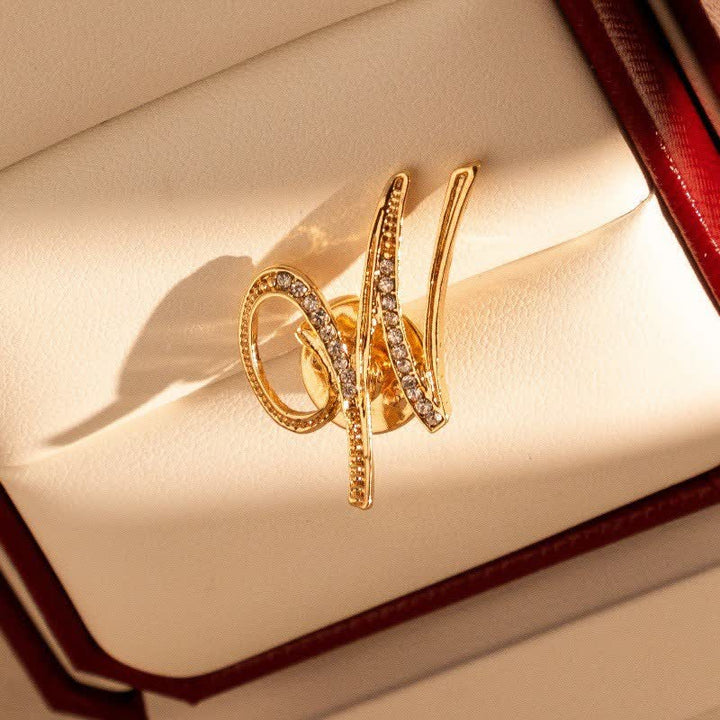 Spilla con lettera iniziale in oro 26 dell'alfabeto con strass - W - image 23