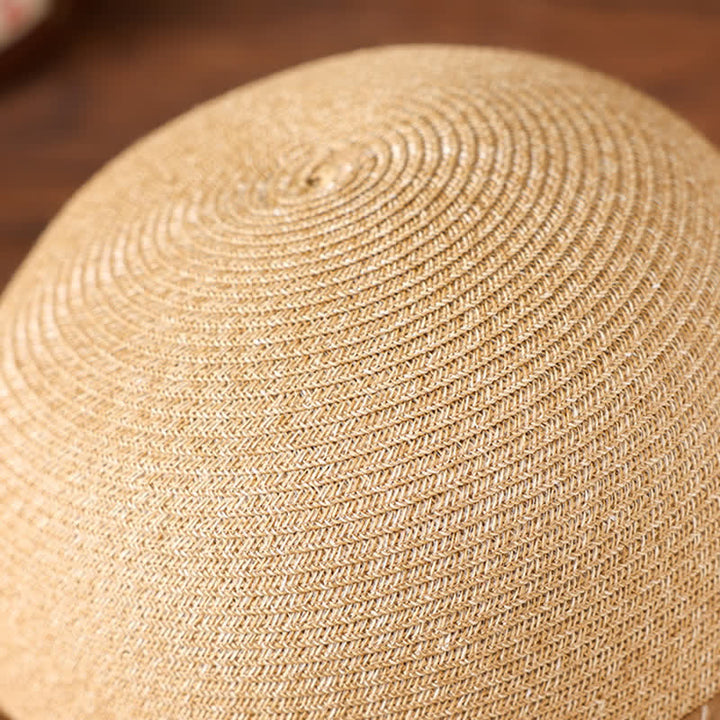 Cappello da donna in paglia con decorazione a margherita e nastro floreale - image 4