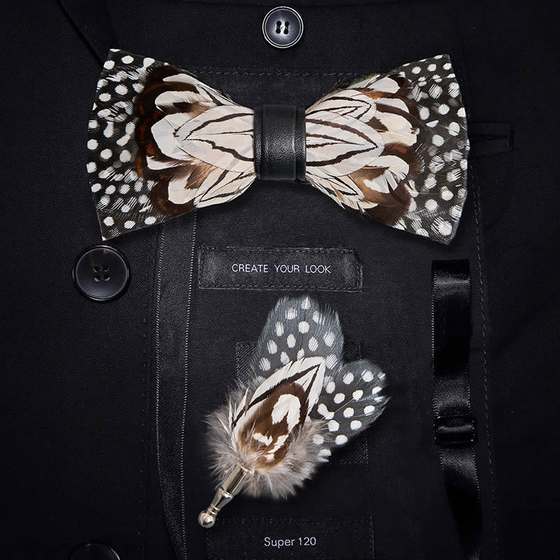 Papillon con piume di gufo bianco e nero con spilla da bavero - Bianco e nero - image 0